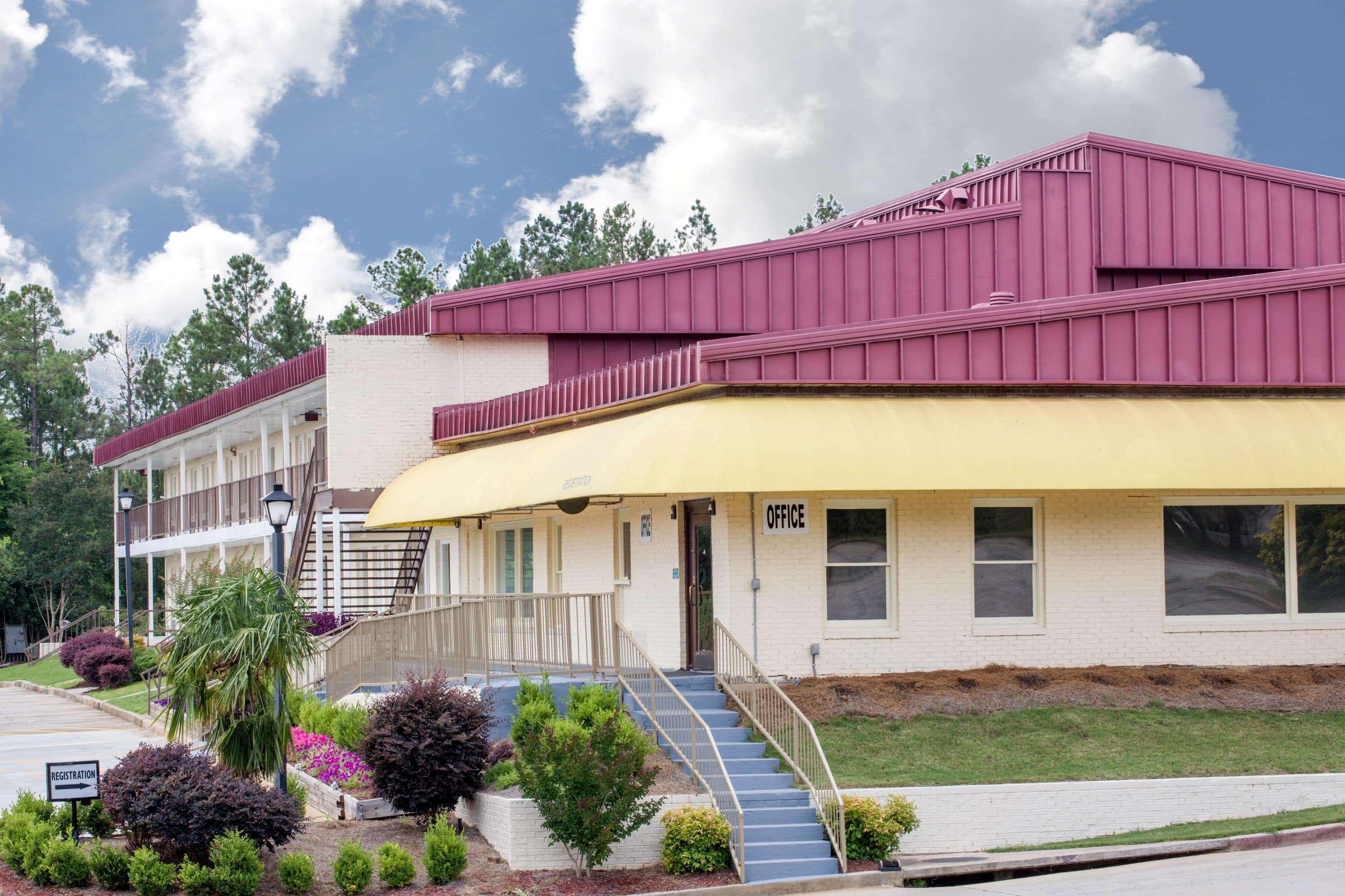 Days Inn Milledgeville Buitenkant foto